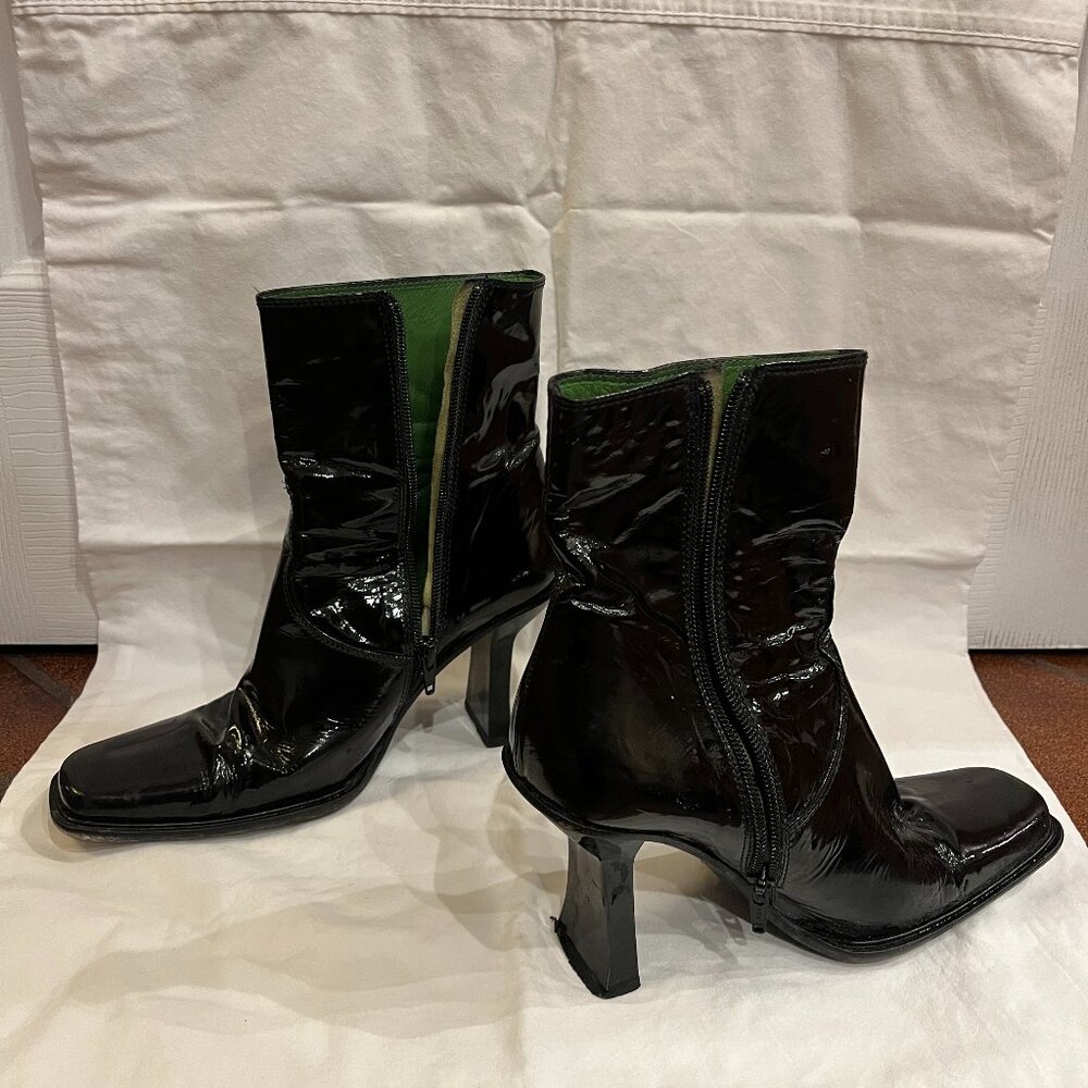 Genuine Italian leather square-toe boots